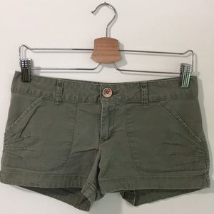 OP | Olive Canvas Shorts